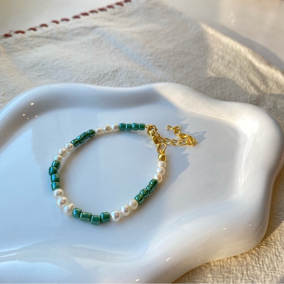 Pearl Beaded Bracelet with Green Beads, Green Beaded Bracelet, Music Festival - Picture 2 of 4